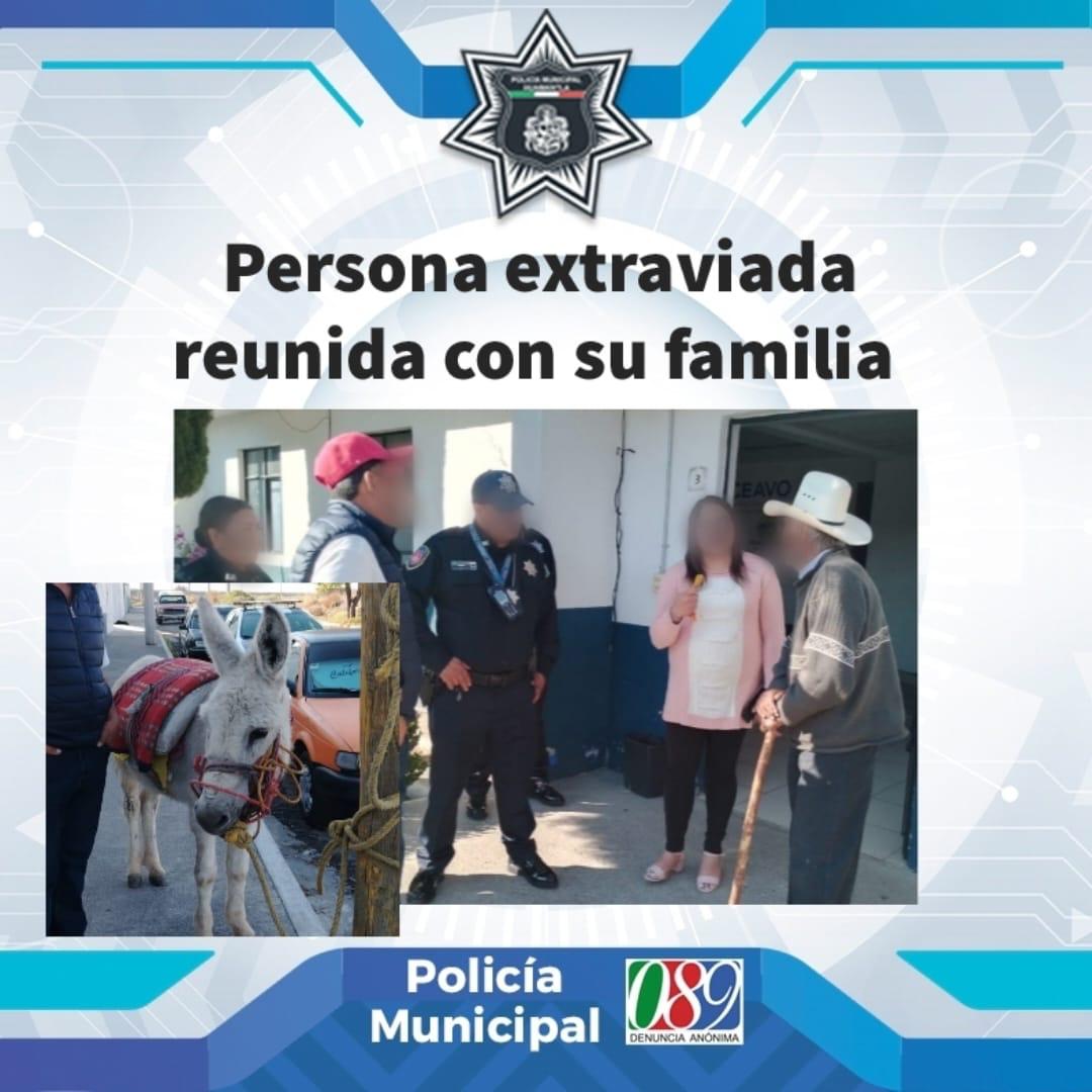 Reúne Policía de Huamantla a adulto mayor extraviado con su familia